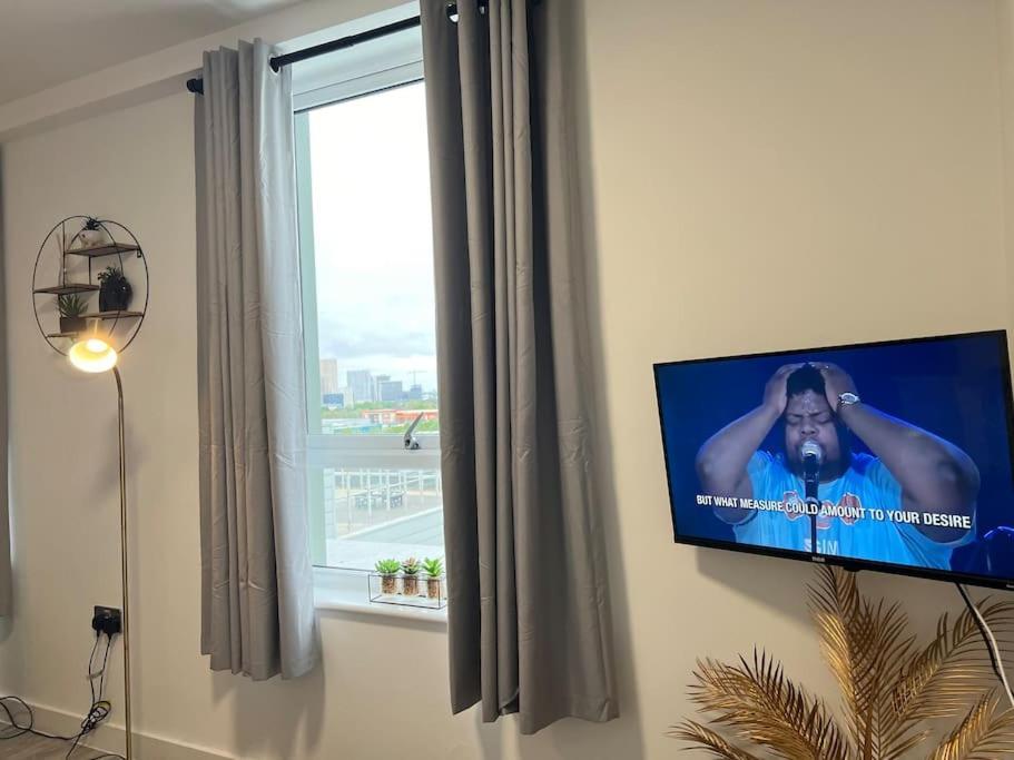 Prime Suite 2 Bedroom Apartment With Rooftop Terrace Manchester Exterior photo